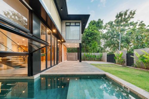 Jimbaran Villa | 3BR Luxury Villa in Balangan with Private Pool - Villa Santai Aja