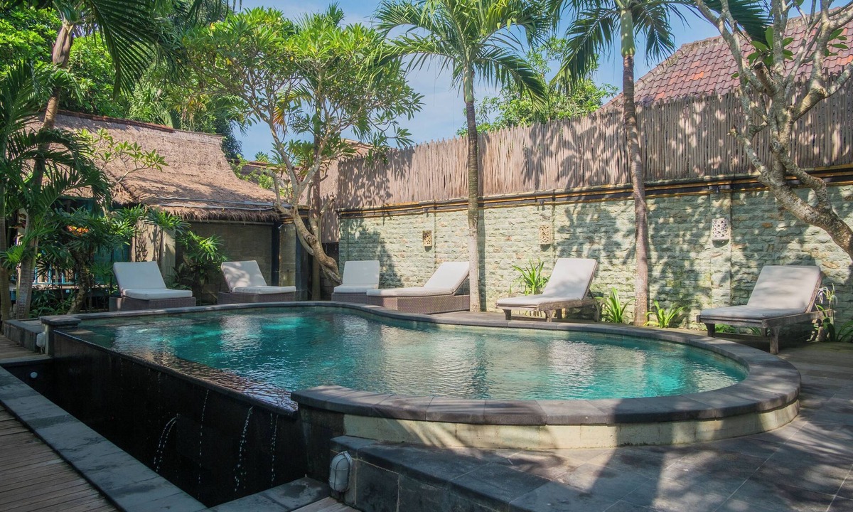 Mushroom Bay House | ADULT ESCAPE, Serene 1-bedroom bungalow with AC in beautiful Bali
