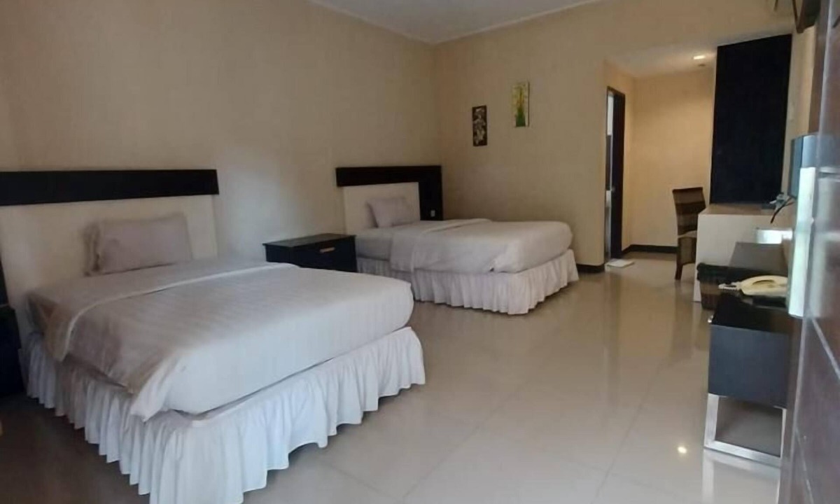Palu Hotel | Amazing Beach Resort - Palu