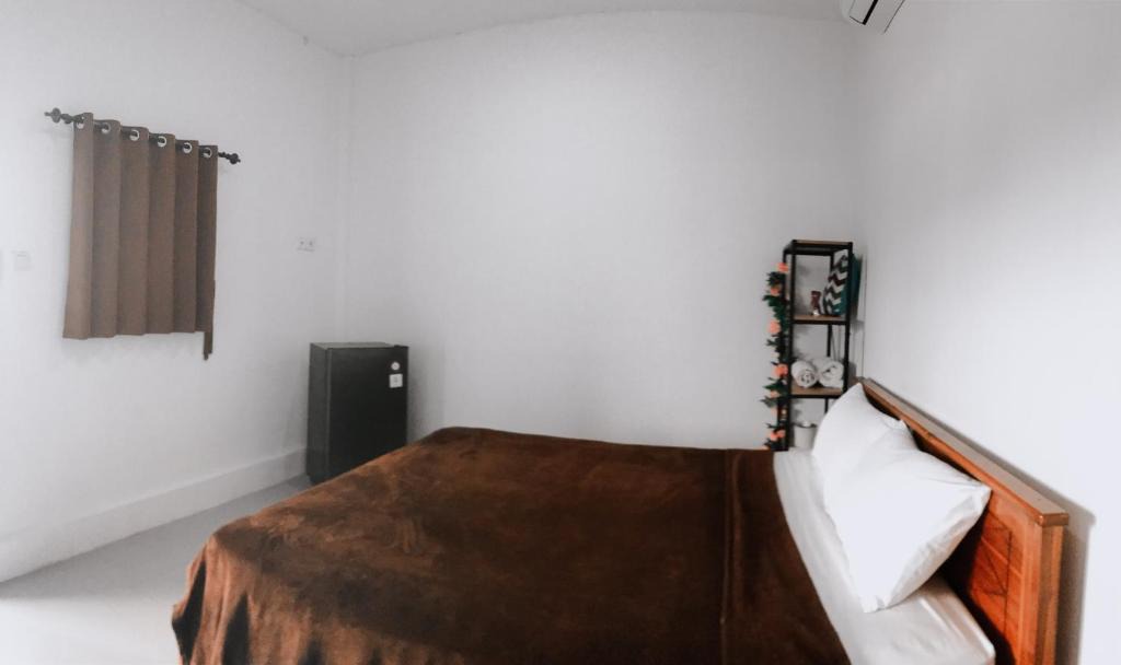 Sumbawa Barat House | Anorawi Surf accommodation