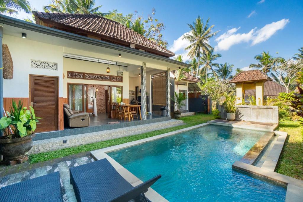 Bongkasa Pertiwi Villa | Ari Sari Villa by The Travel Ubud Bali