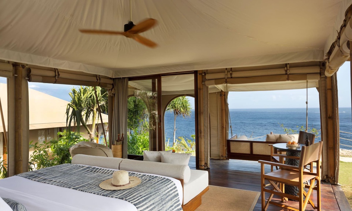 Ceningan Island Resort | ARNA Suites and Ocean Lounge