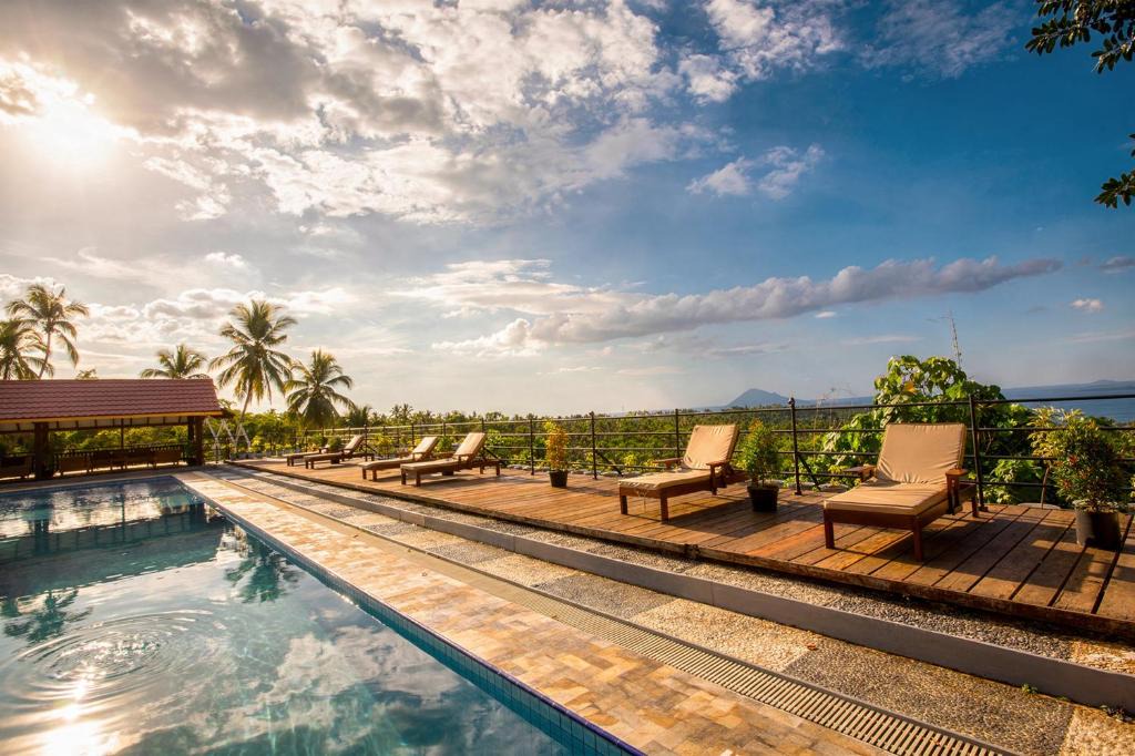 Pineleng Resort | Azana Essence Villa Agape Manado