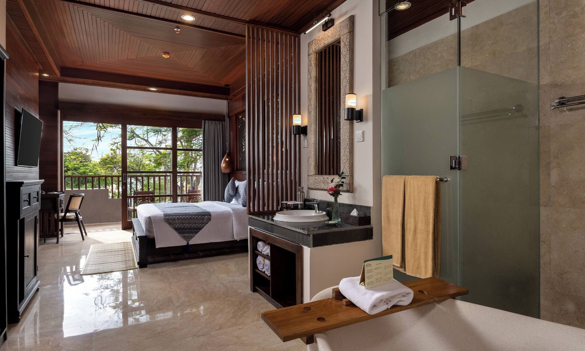 Kuta Selatan Hotel | Bali Tropic Resort & Spa