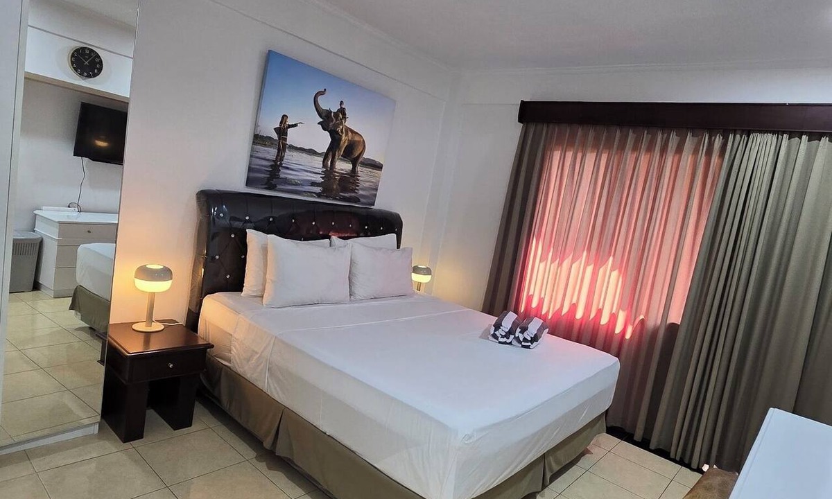 Legian Apartment | Beach Resort Apt. 5 minute Walk to Legian Beach