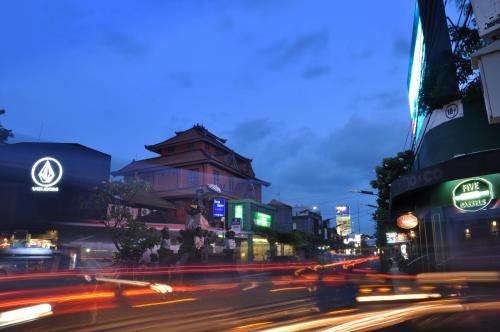 Kuta House | Bemo Corner Guest House