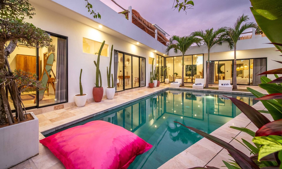Babakan Villa | Canggu Villa | Private Pool & Rooftop | Sleeps 6