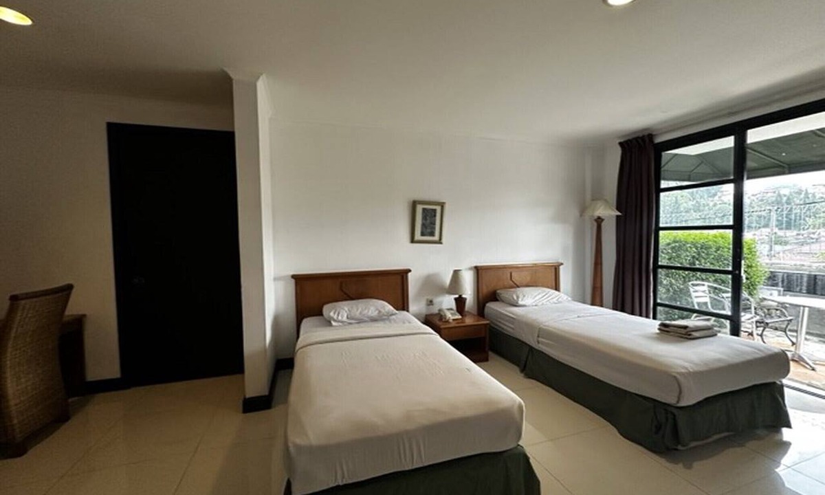 Setiabudi House | Casa D'Ladera Bandung Standard Twin