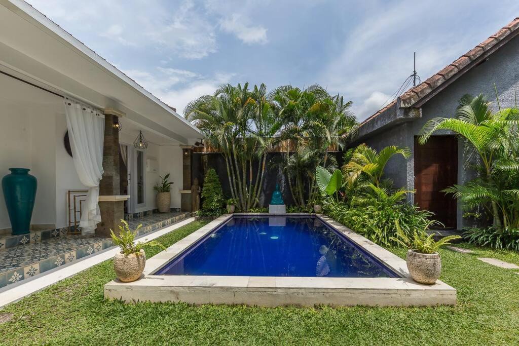 Seminyak Villa | Central & Charming 3bedr with private pool