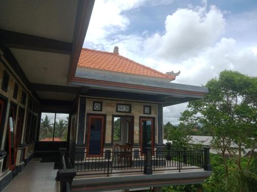 Petulu House | Chiinta House