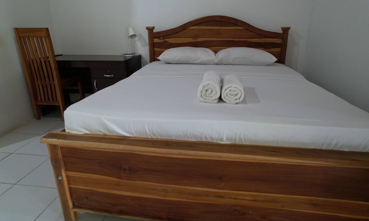 Sumbawa Barat Cabin | Coconut homstay