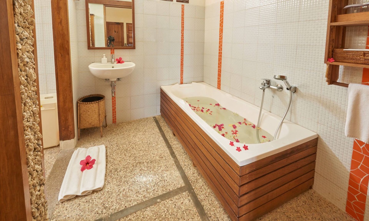 Kima Bajo Hotel | Cocotinos Manado a Boutique Dive Resort & Spa
