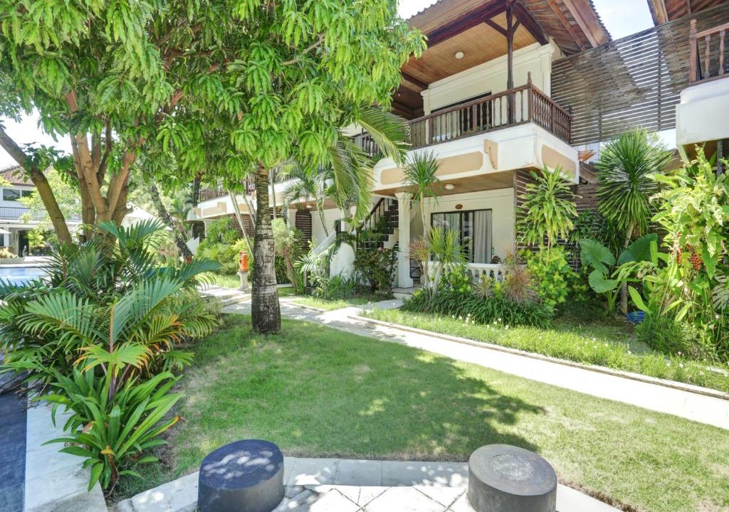Sunset Road Hotel | Collection O 90808 Kubu Carik Seminyak