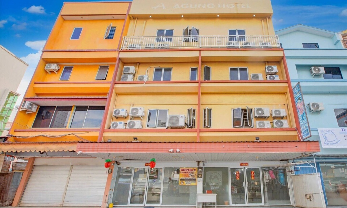Lubuk Baja House | Cozy Double Escape W/Free WiFi and Parking