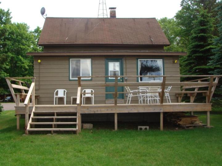 Phelps House | Eagle's Nest Home
