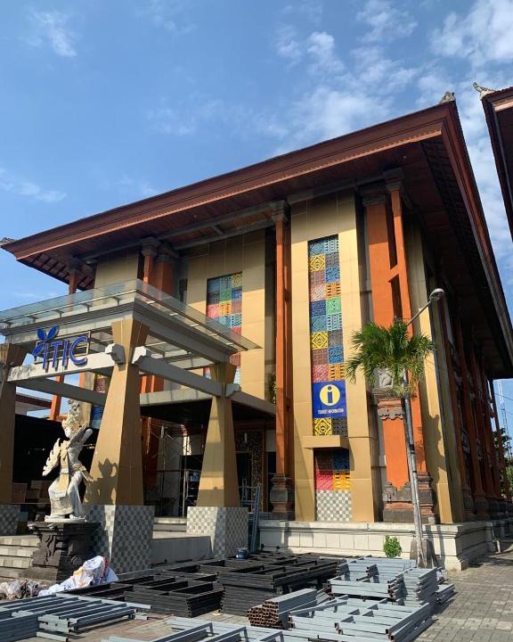 Raya Kuta Hostel | Fello B&B Hostel