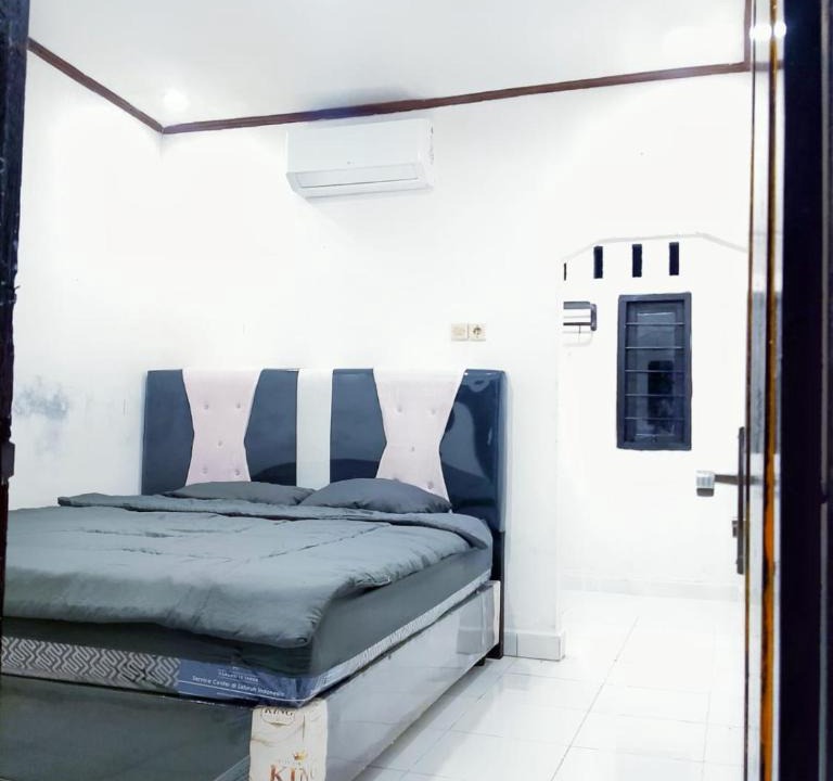 Labuhan Lombok House | Gina's Reading Homestay 2