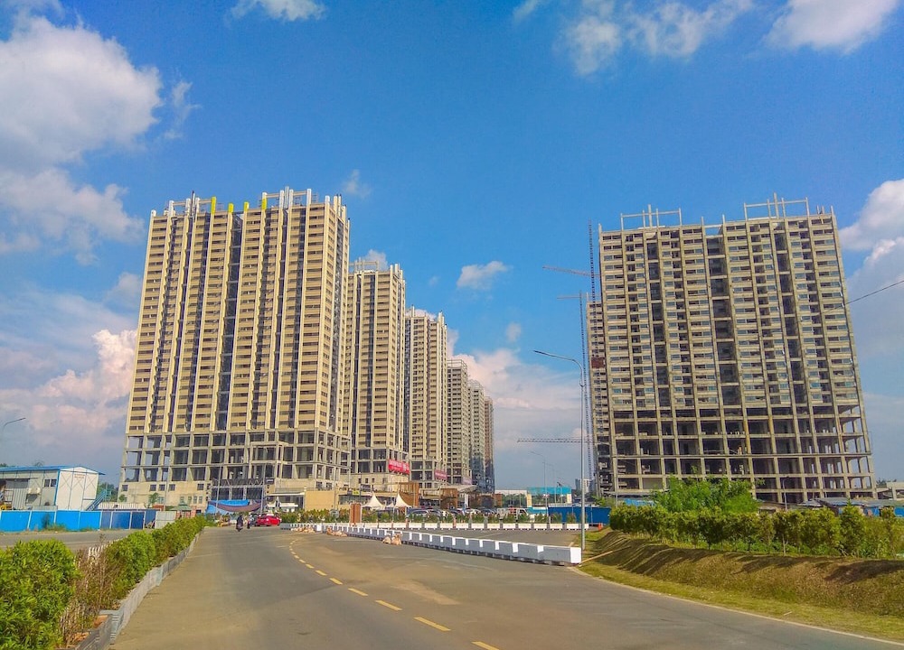 Cikarang Hotel | Gorgeous 2Br at Meikarta Apartment