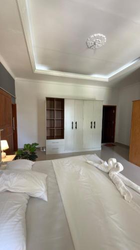 Purwakerti Apartment | Hideaway