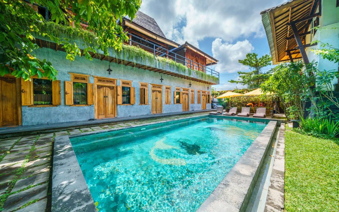Batu Bolong Hostel | Hostel ∙ 8 guests