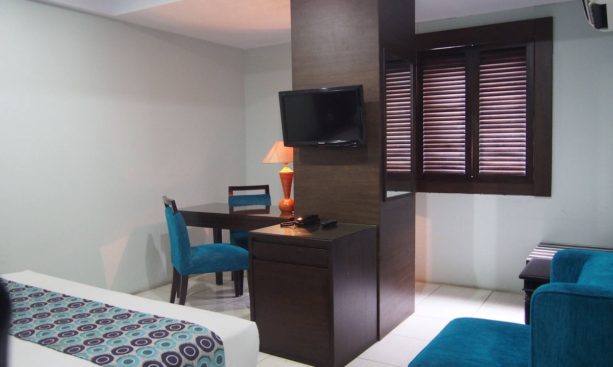 Palmerah Hotel | Hotel Alma