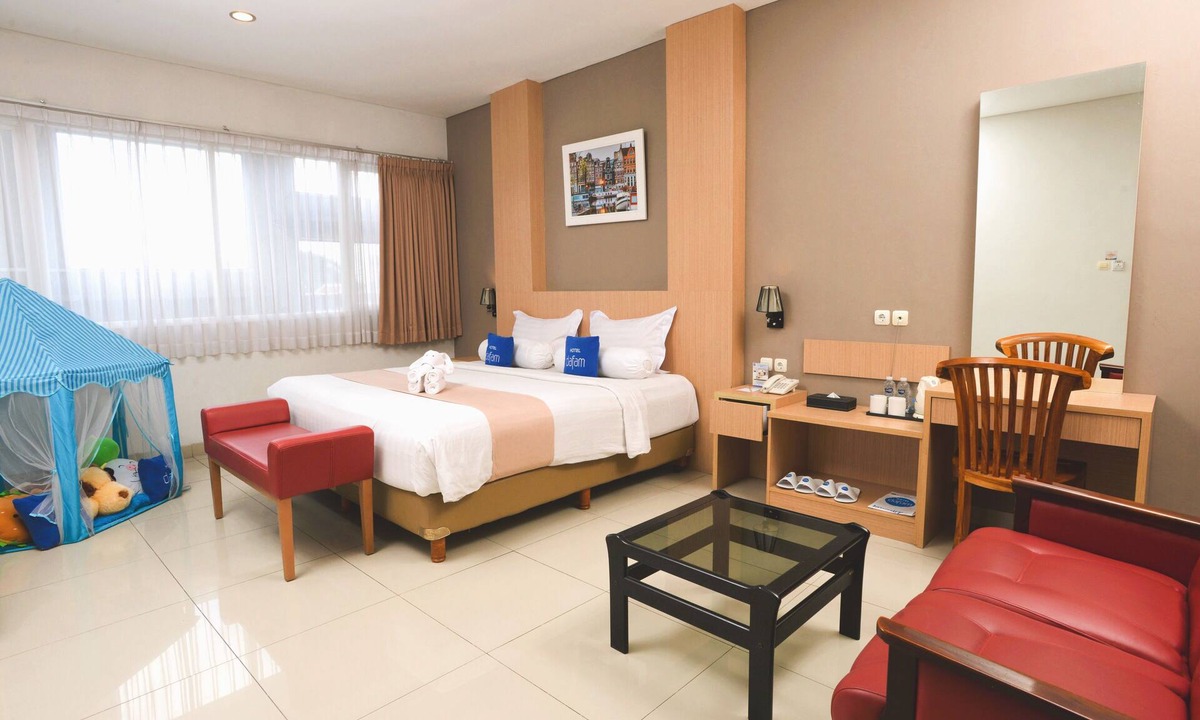 Bandung Hotel | Hotel Dafam Rio