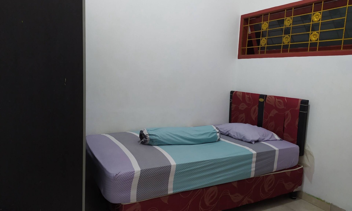 Makassar Hotel | Hotel O Homestay Amanda Syariah