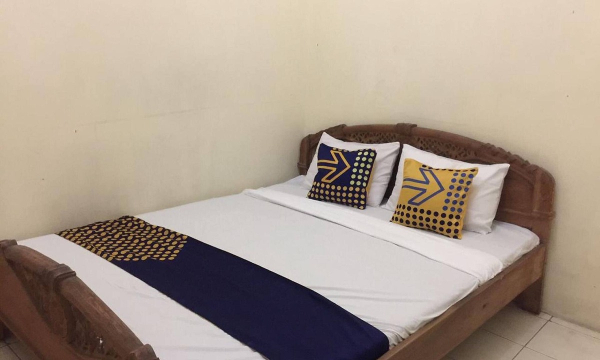 Surabaya Hotel | Hotel O Homestay Rungkut Syariah