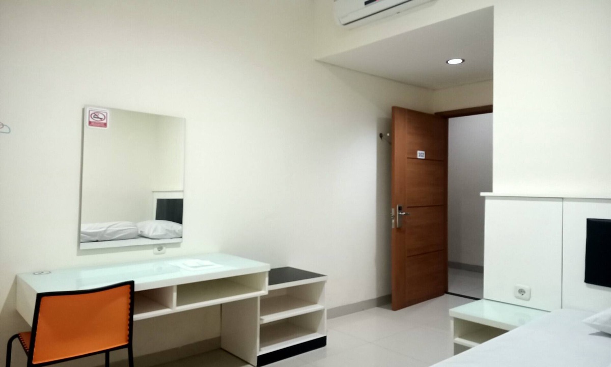 Parepare Hotel | Hotel O Millow Kost Near Gedung Rektorat IAIN PAREPARE
