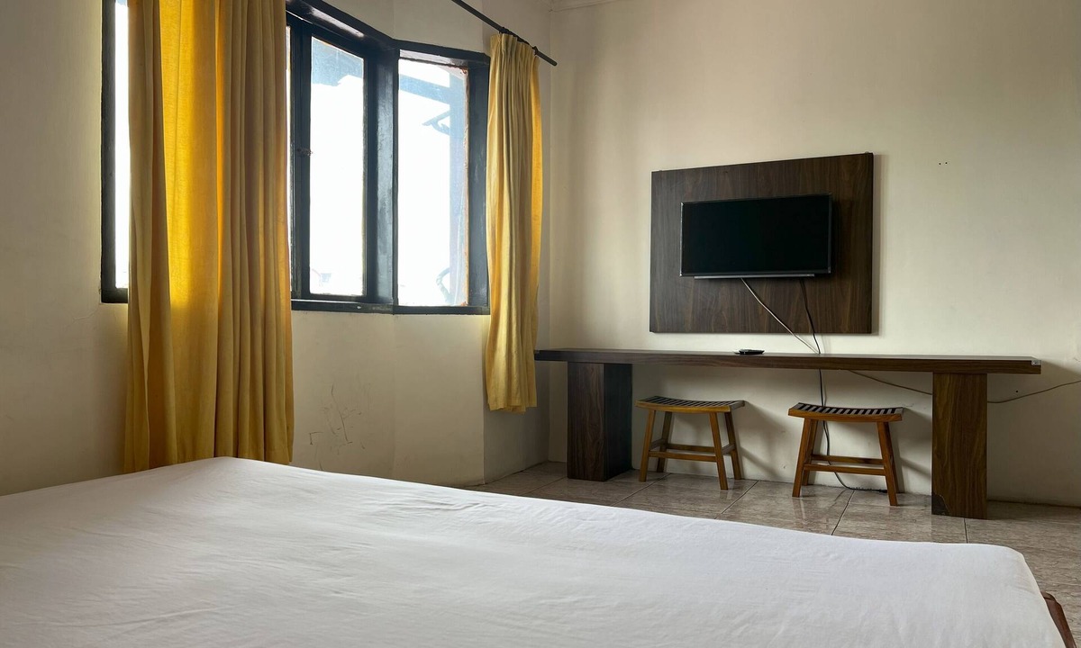 Pallangga Hotel | Hotel O Pondok Zamzam Near Taman Arung Palakka, Bone