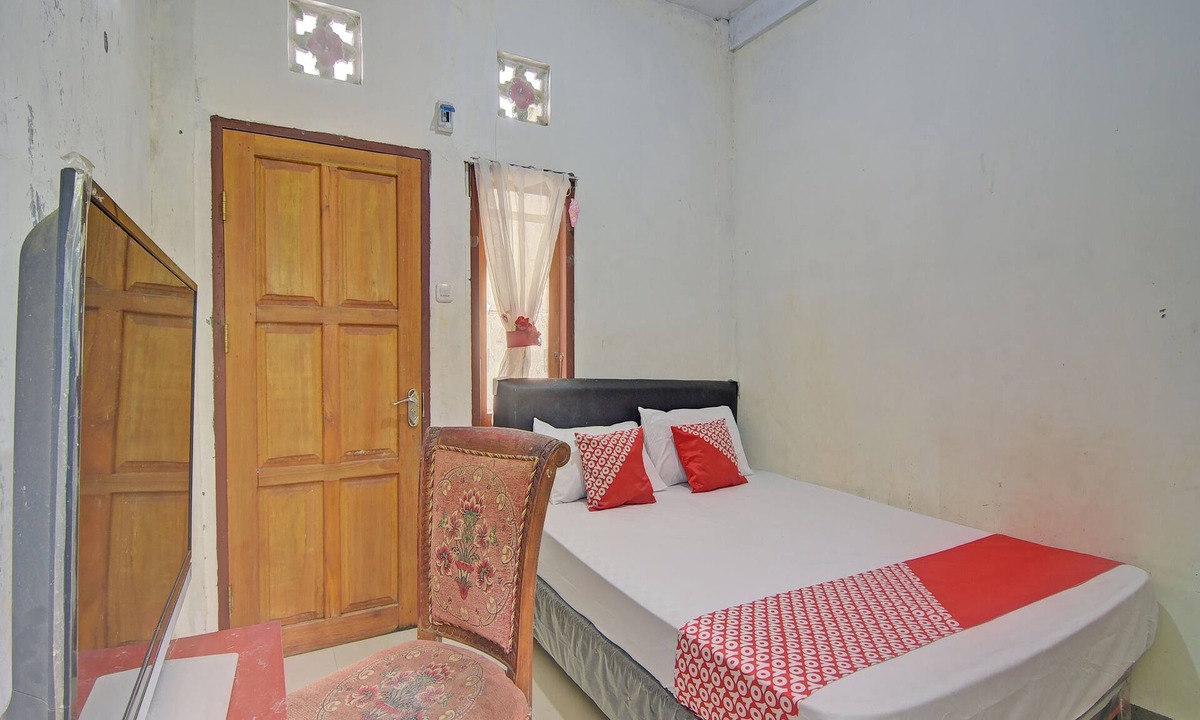Tondano Hotel | Hotel O Susupuan KostNearTaman Deki Lestari