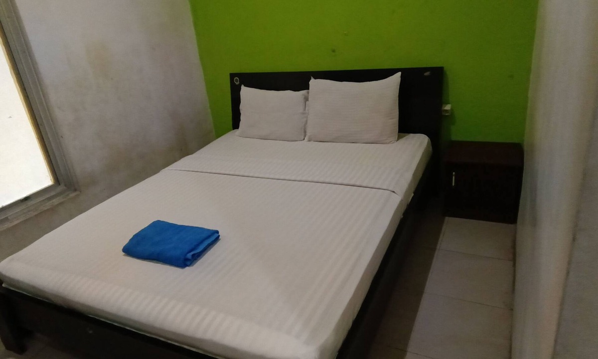 Tetebatu Hotel | Hotel O Wisma Parakita Syariah Near RS Faisal Patalasang
