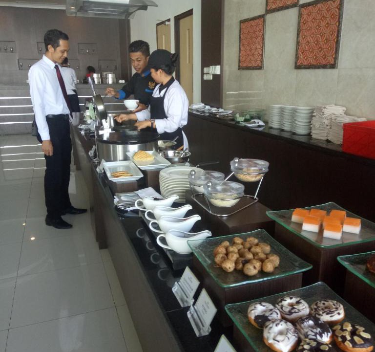 Luwuk Hotel | Hotel Santika Luwuk - Sulawesi Tengah