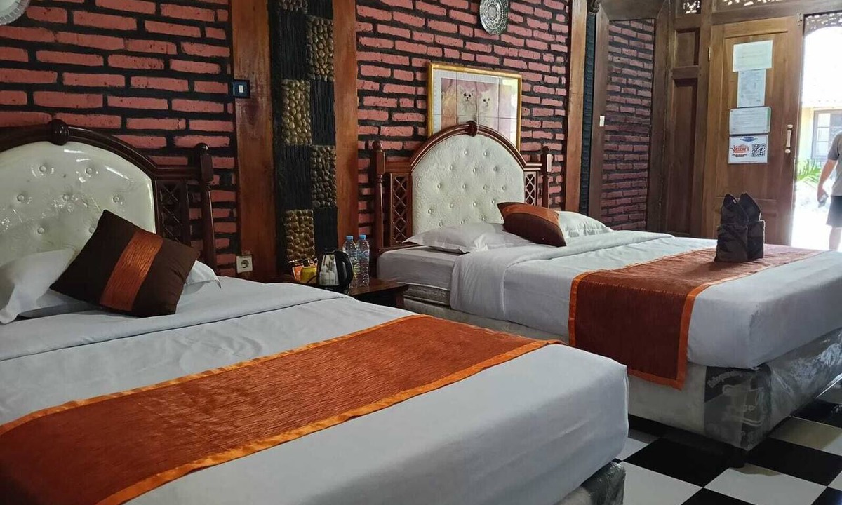 Ngadisari Hotel | Hotel Yoschi