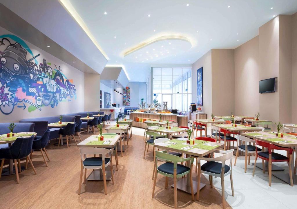 Old Jakarta Hotel | Ibis Styles Jakarta Mangga Dua Square