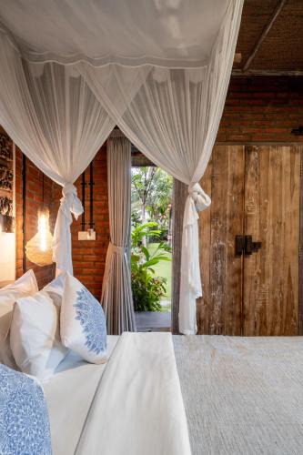 Pererenan House | Joglo Retreat