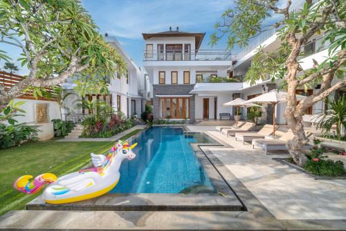 Batu Bolong Villa | JOS Villa Canggu - Batu Bolong