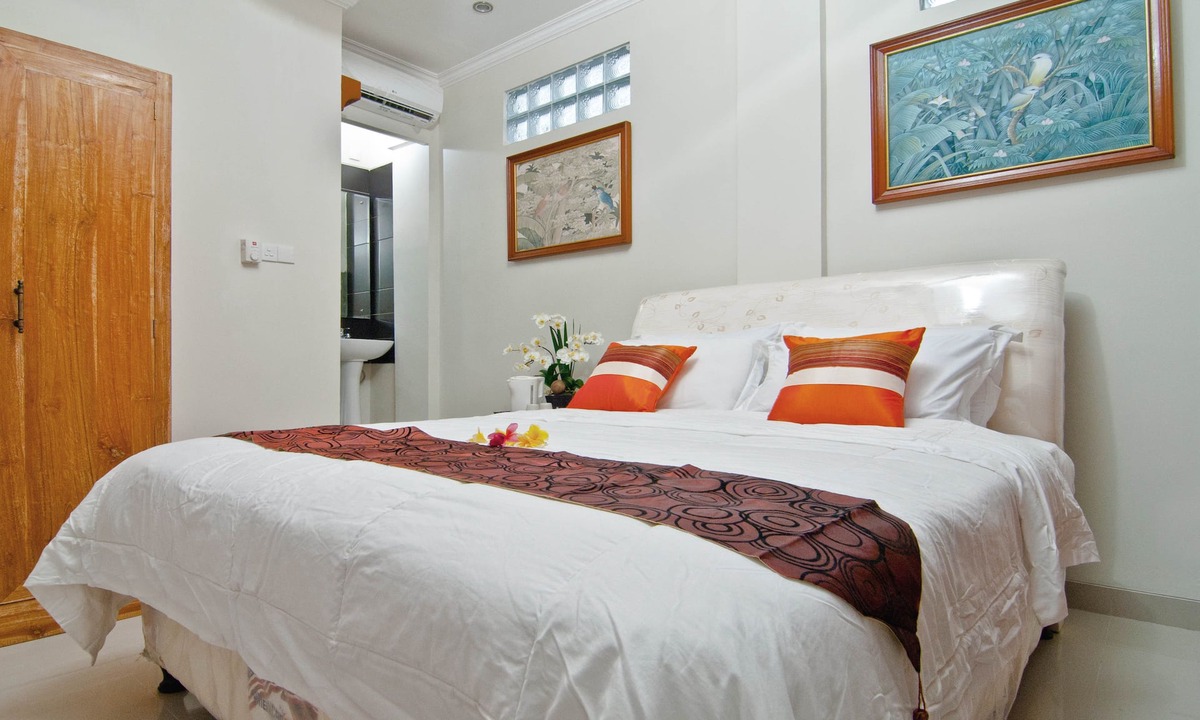 Downtown Kuta Hotel | Kuta EcoStay