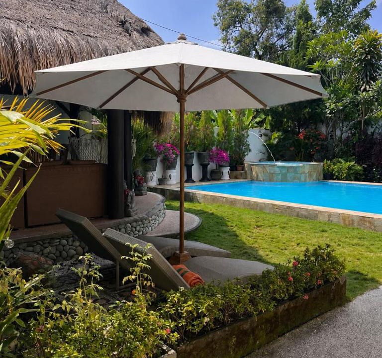 Lovina House | Lovina Pool The Sun