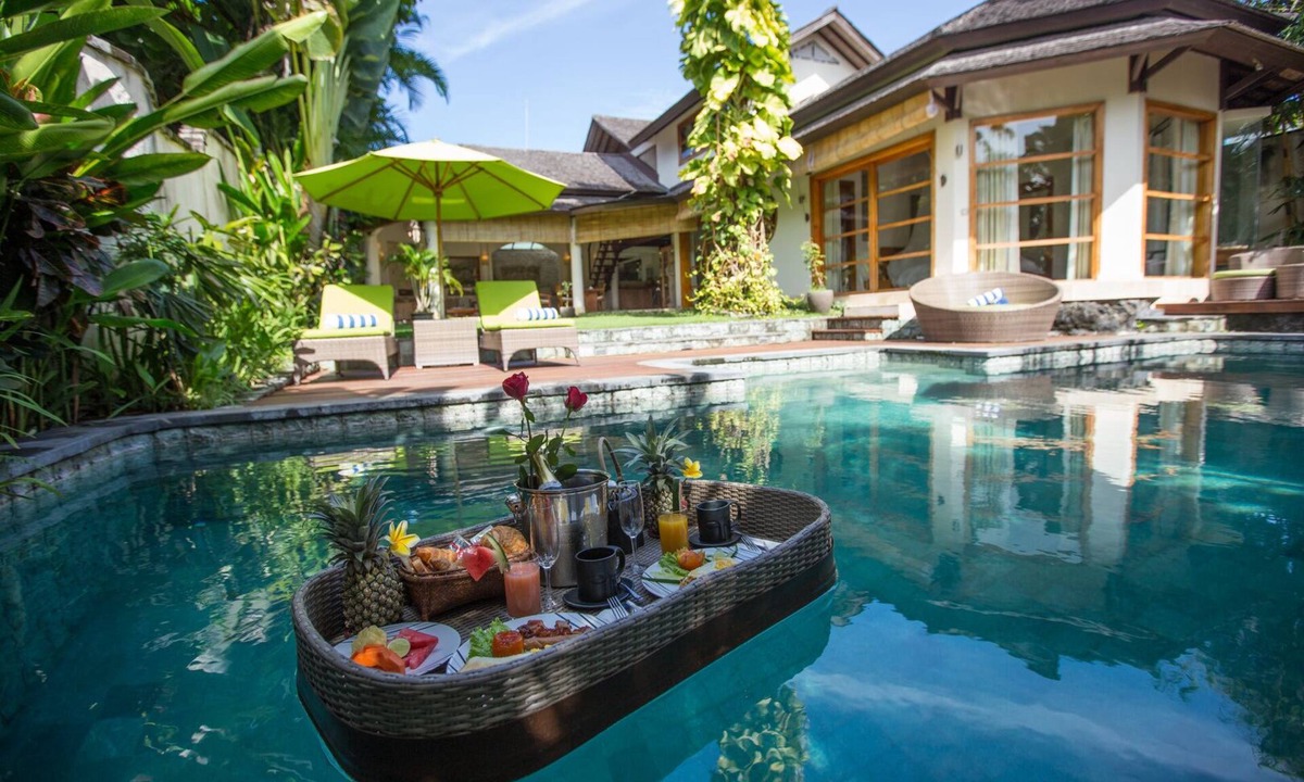Berawa Villa | Luxury 3 Bedroom Villa Private Pool