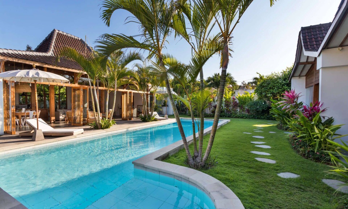 Batubelig Villa | Luxury 4 Bedroom Villa with Private Pool, Bali Villa 2067