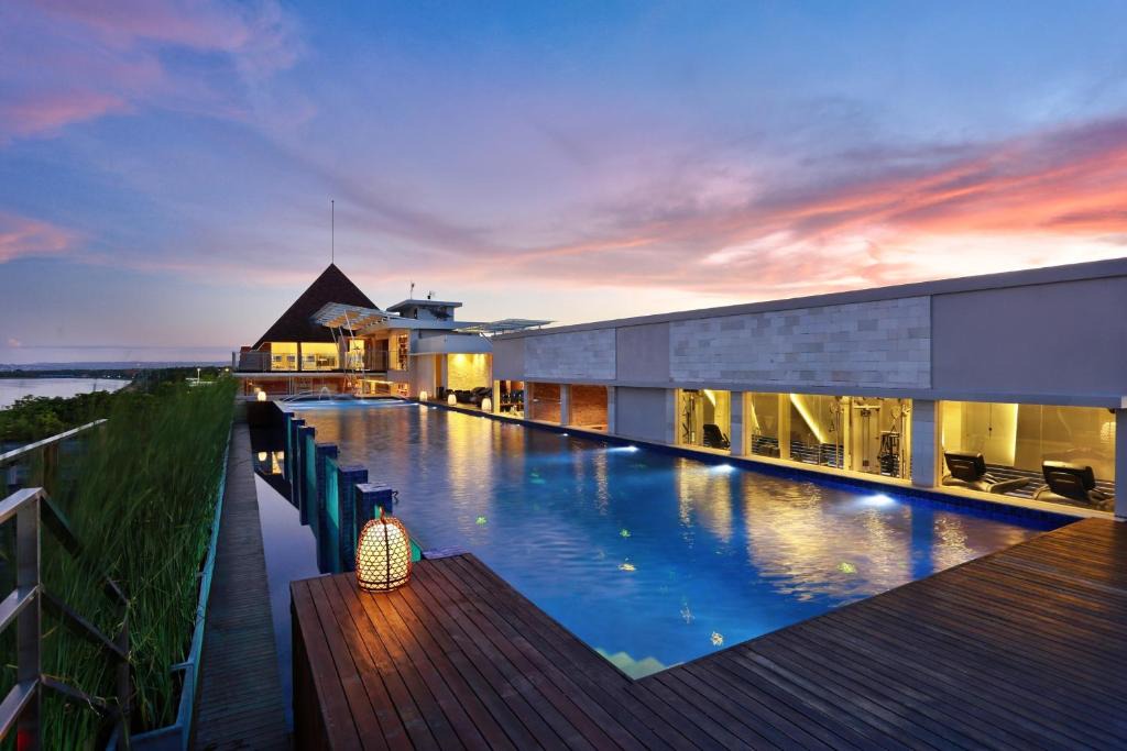 By Pass Ngurah Rai Kuta Hotel | Mega Boutique Hotel