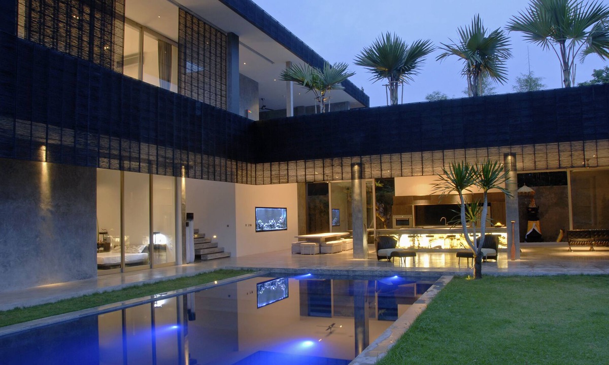 Dyanapura Villa | Modern 4bd Villa With Pool