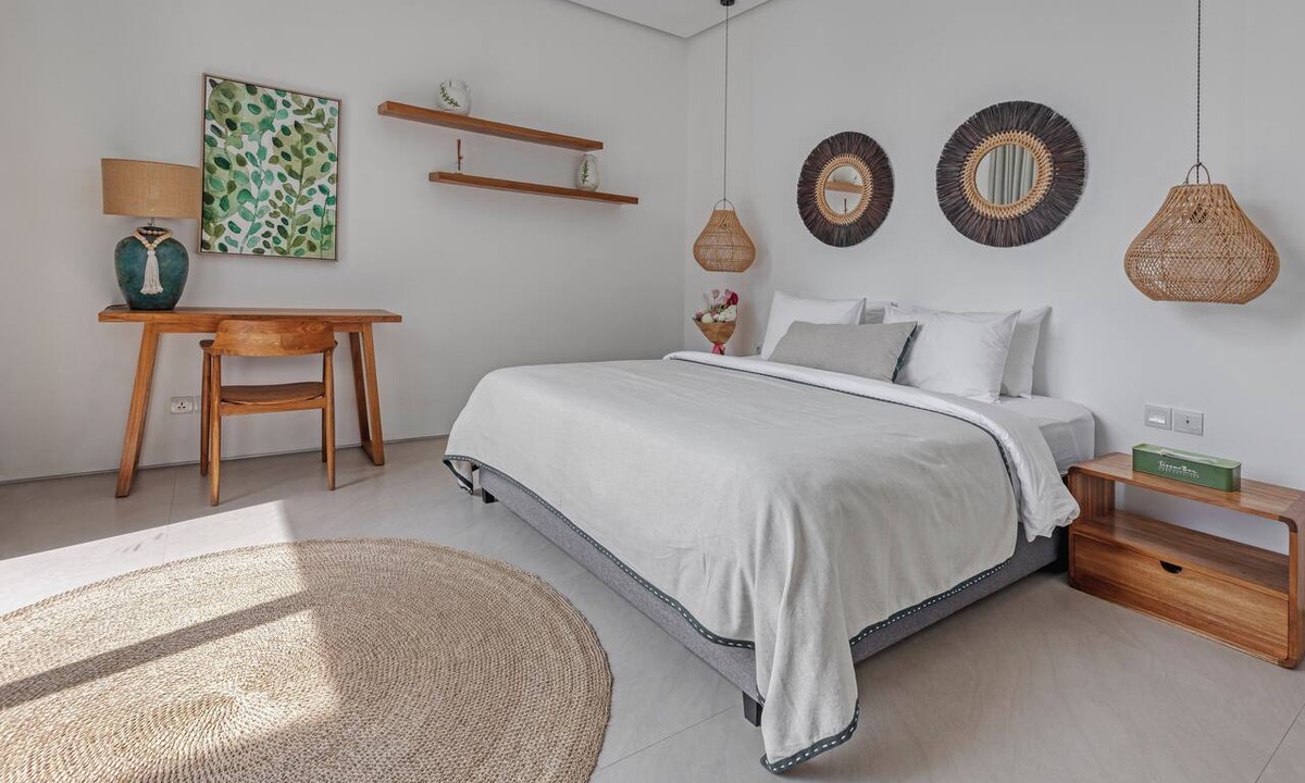 Berawa Villa | New Magnificent 3BR 5min to Finns & Berawa Beach Villa Alemar