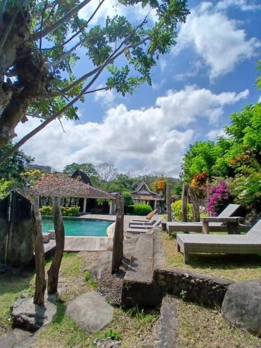 Uluwatu Hostel | One More Wave Surf House Uluwatu