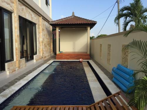 Tumbak Bayuh House | OrangeDacha