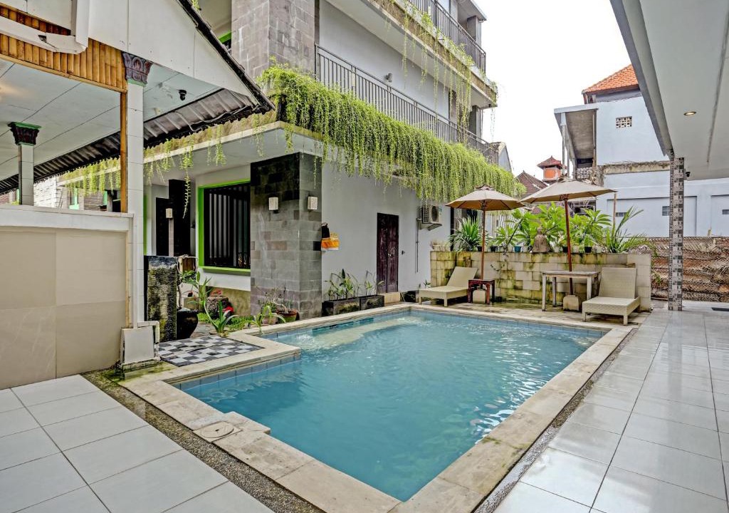 Kuta Hotel | OYO 90155 Landuh Merta Residence