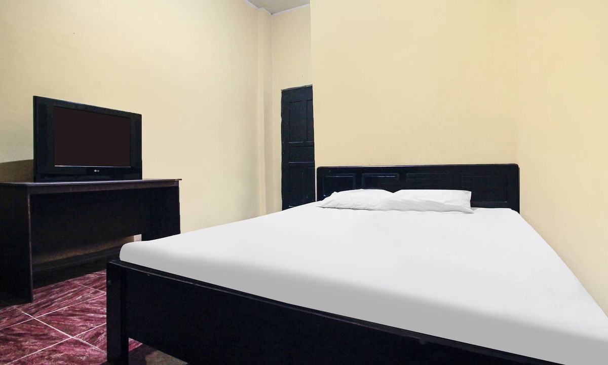 Kendari Hotel | OYO 91855 Big Hotel Kendari