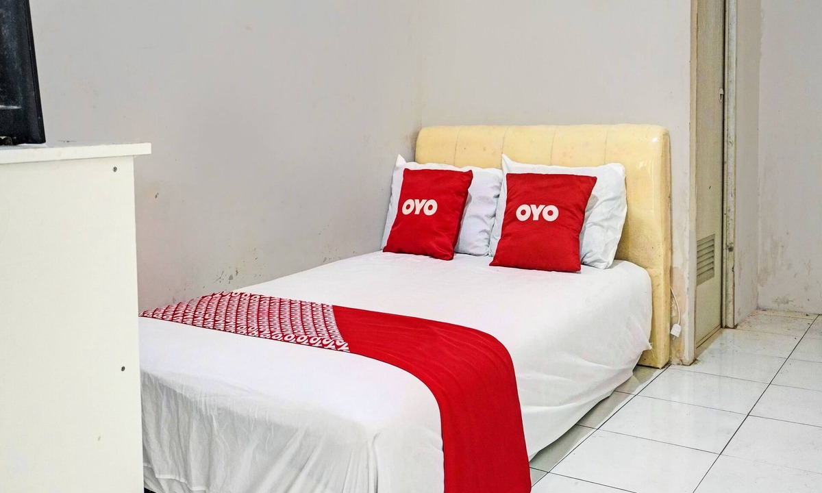 Karawang Timur Hotel | OYO Life 92684 Kost Mutiara Nirwana