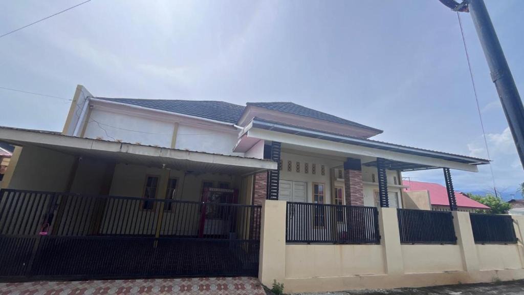 Padang House | PADANG HOMESTAY ningrum syariah